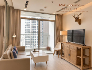 VINHOMES CENTRAL PARK 1-Bedroom Apartment for Rent in Binh Thanh District | Bathtub