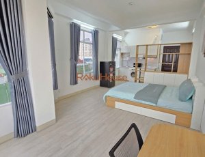 Apartment on Ngo Tat To Street, Binh Thanh District for Rent | With Balcony