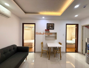 Cho Thuê Căn Hộ Dịch Vụ 2PN, Đường Đào Duy Anh, Phú Nhuận | Ban Công