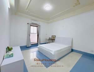 Only $290 - 1-Bedroom Apartment on Cach Mang Thang 8 Street, District 1 for Rent | Elevator, Washer
