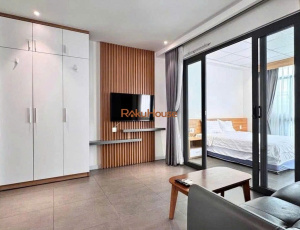 1-Bedroom Serviced Apartment for Rent in Thao Dien, District 2 | With Pool & Balcony